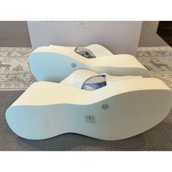 Chinese Laundry Women's Taysha Wedge Sandal - Picture 6 of 7